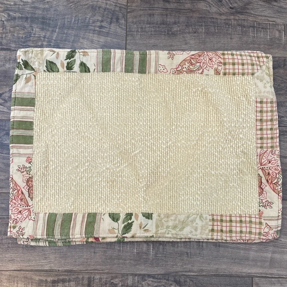 Set of 4 Boho Shabby Chic Floral patchwork placemats with woven centers 18”x13”
